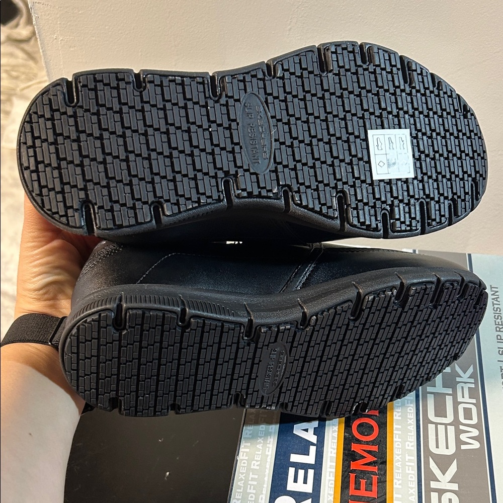 Skechers Black Relaxed Fit‎ Slip-On Loafers - Picture 7 of 9